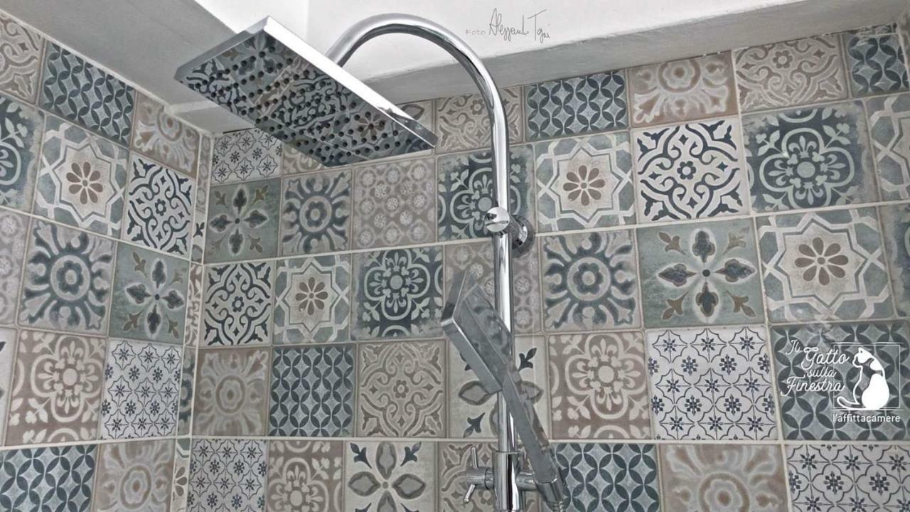 Il Gatto Sulla Finestra Hotel Йези Екстериор снимка