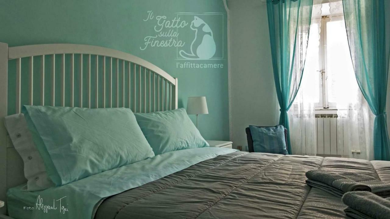 Il Gatto Sulla Finestra Hotel Йези Екстериор снимка