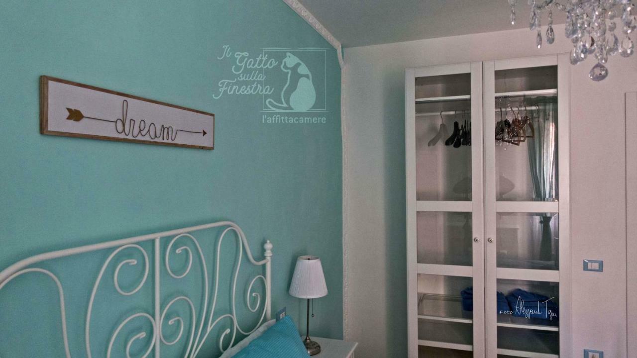 Il Gatto Sulla Finestra Hotel Йези Екстериор снимка