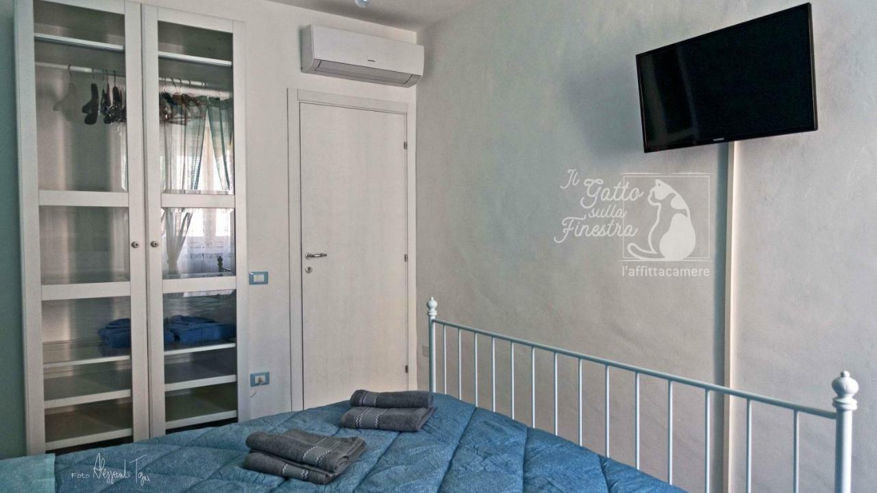 Il Gatto Sulla Finestra Hotel Йези Екстериор снимка